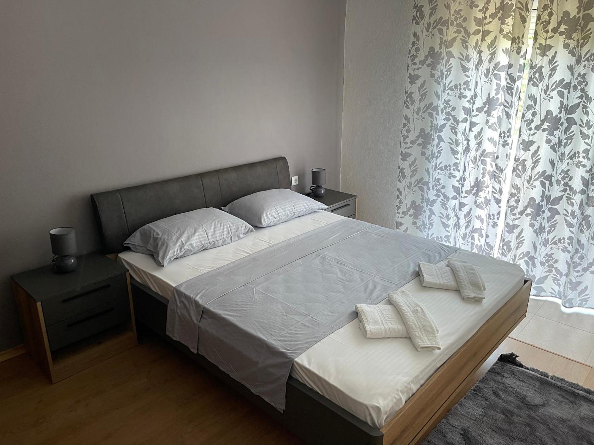 Apartaments Queen Ulcinj Esterno foto