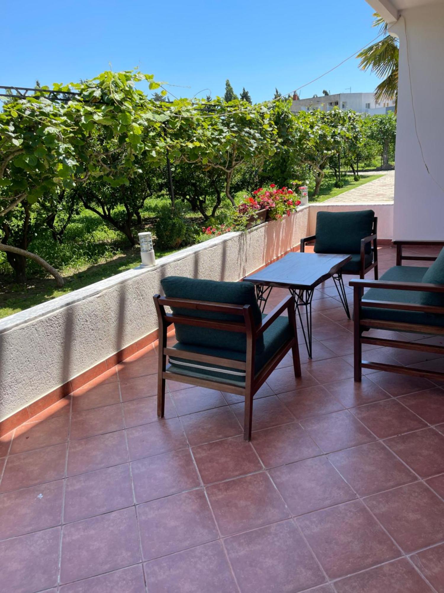Apartaments Queen Ulcinj Esterno foto